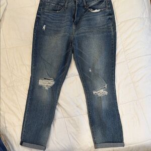 Relaxed Distressed Boyfriend Cuffed Jeans in Medium Blue